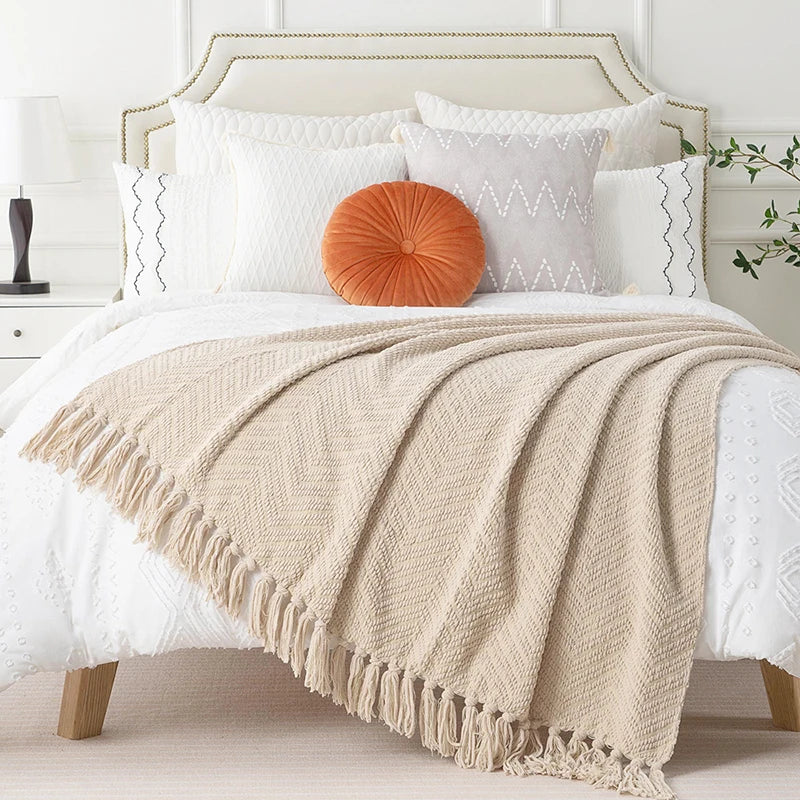 Knitted Chenille Throw Blanket - Zigzag Pattern