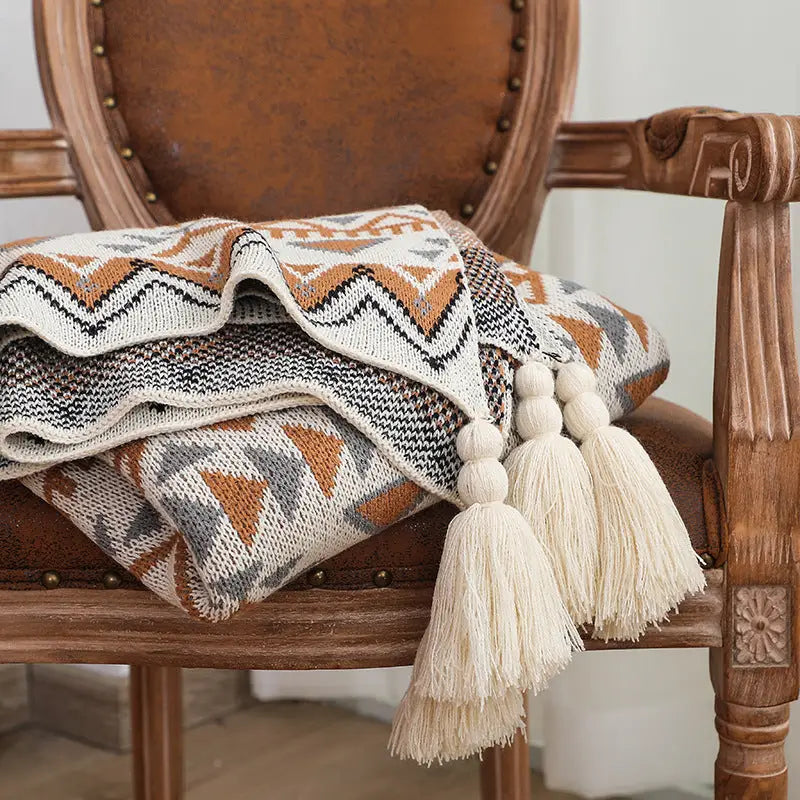Knitted Cotton Geometric Pattern Throw Blanket with Tassels