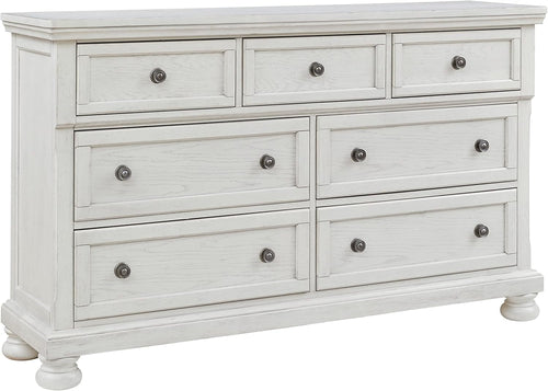 Dresser in Antique White - 7 Drawers