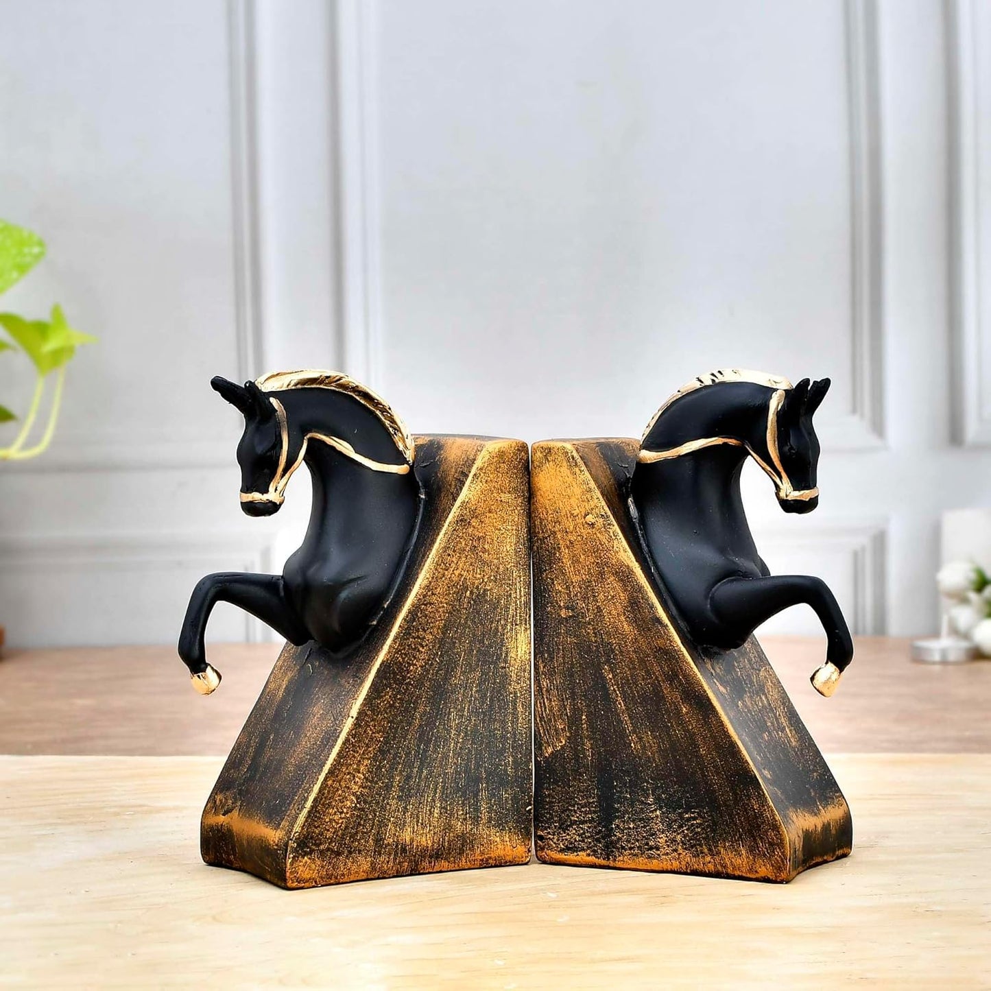 Handcrafted Horse Head Bookend Set - Artisan