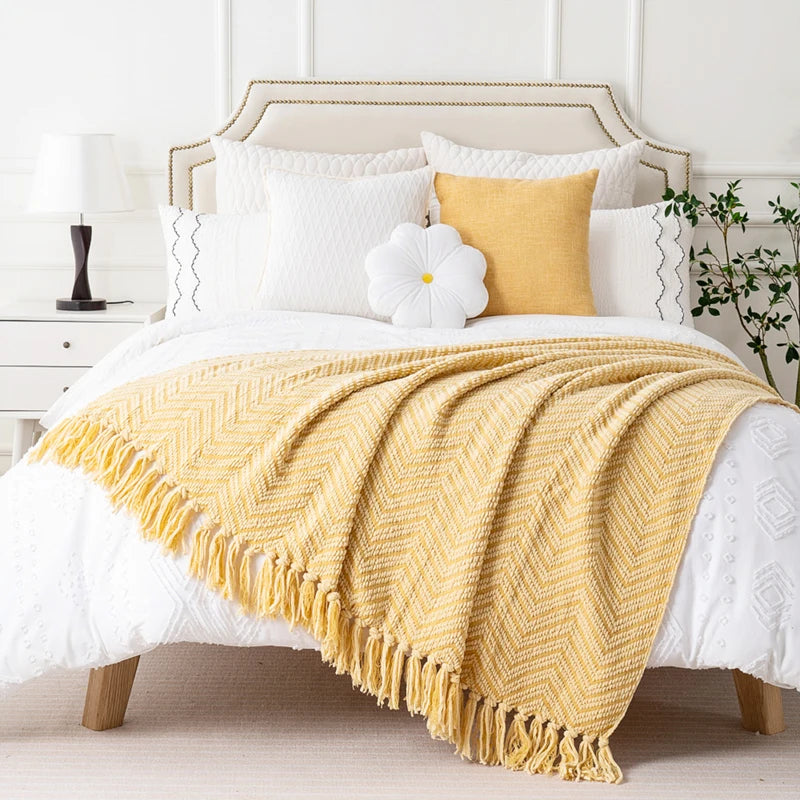 Knitted Chenille Throw Blanket - Zigzag Pattern