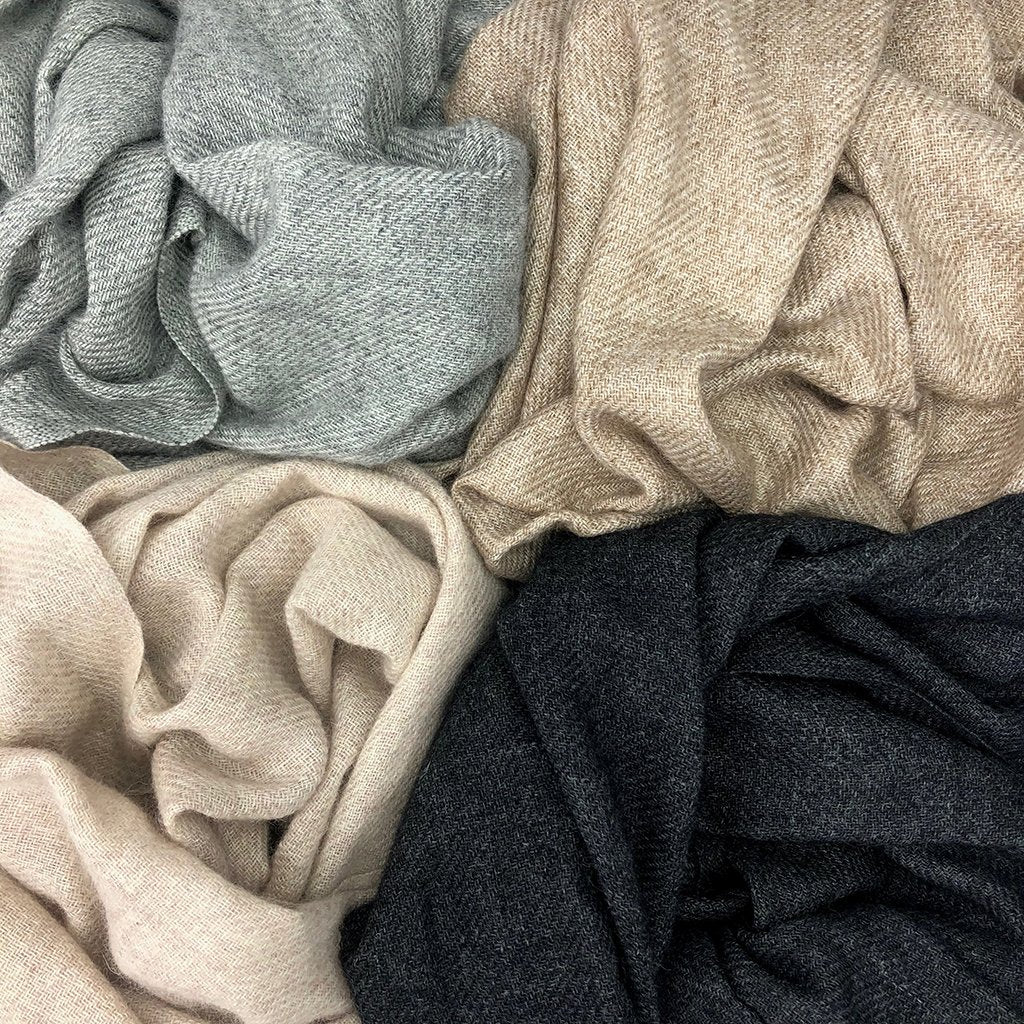 Gray Handloom 100% Himalayan Cashmere Scarf